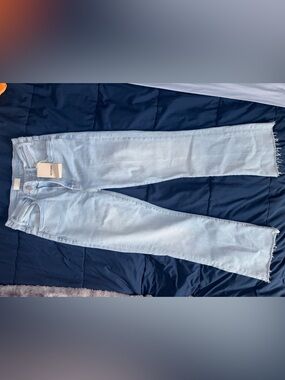 Brand new MOTHER jeans
